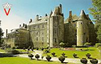 France,_Loiret,_Meung sur Loire - Le Chateau aux 2 visages - Facade medievale